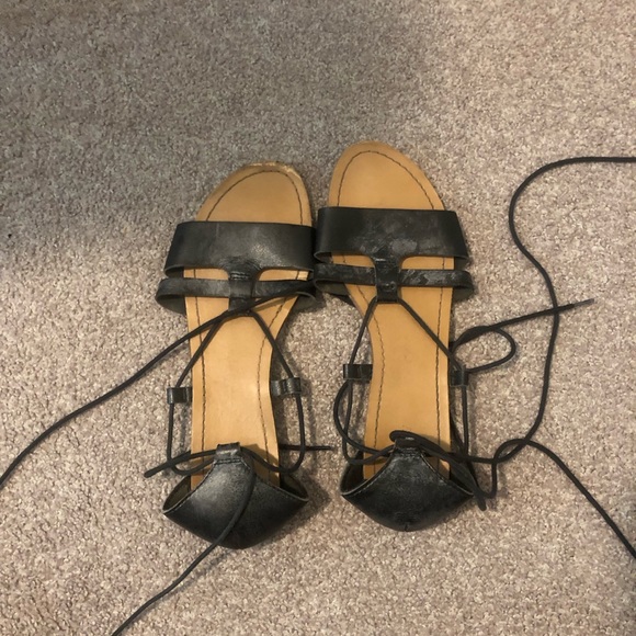Old Navy Sandals - Picture 1 of 3